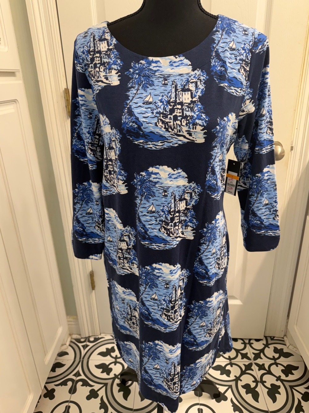 crown & ivy Navy and Light Blue Scenic Print Midi Dress